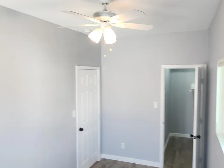 1915 Atlantic Ave #5 — Photo 6