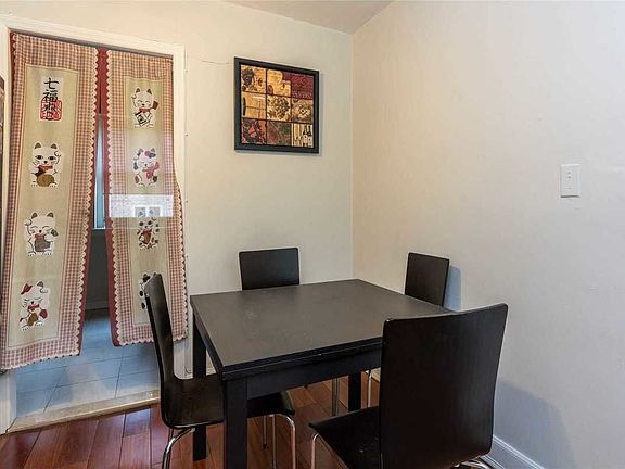 4th image of 7004 Kissena Blvd #17A