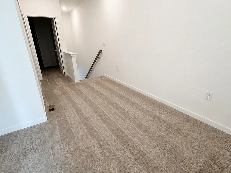 Upstairs Landing 1