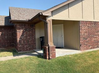 2013 SE 7th Ct, Moore, OK 73160