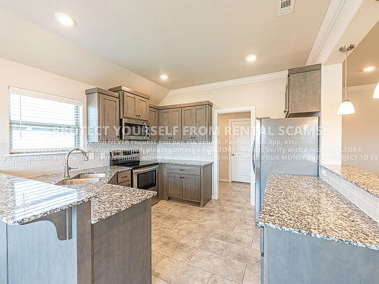4523 W Havana Ave — Photo 4