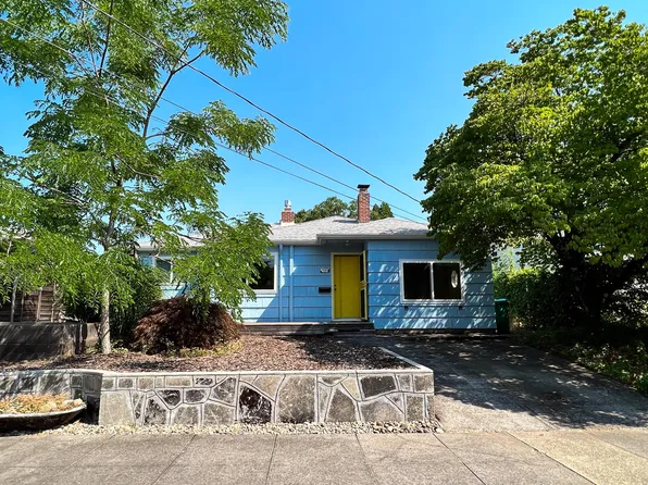 (undisclosed Address), Portland, OR 97206