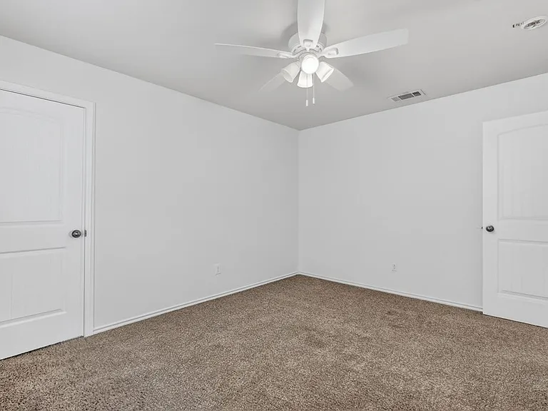 509 Wagner Dr — Photo 35
