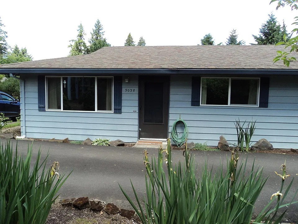9038 SE 42nd Ave #38