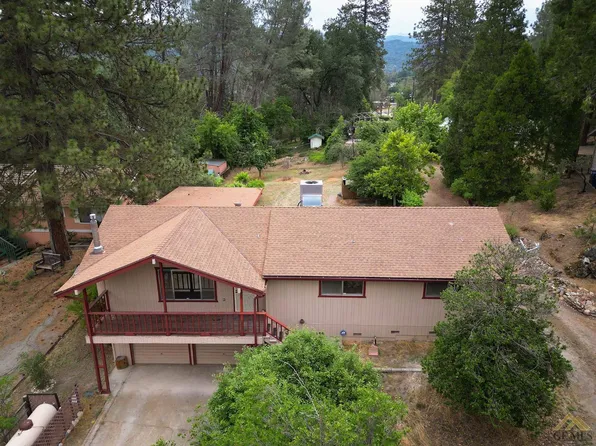 39759 Pine Ridge Rd, Oakhurst, CA 93644