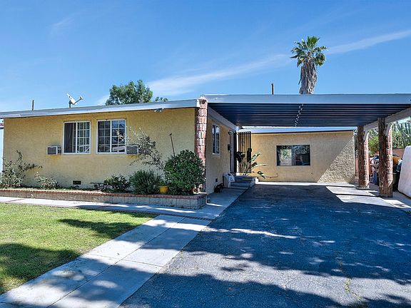 2nd image of 8417 Mammoth Ave