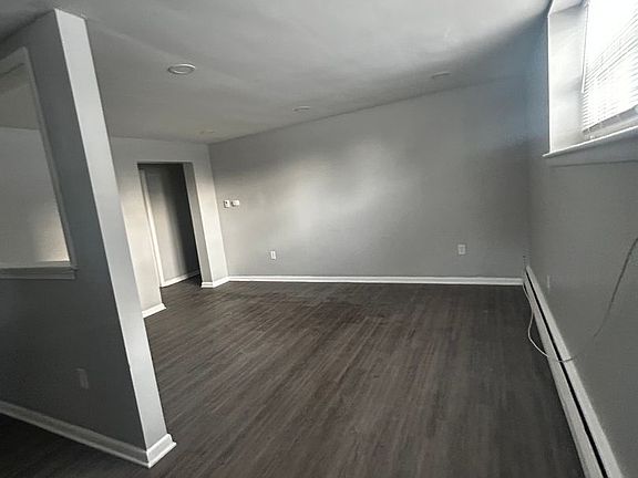4th image of 304 & 312 Church St #5
