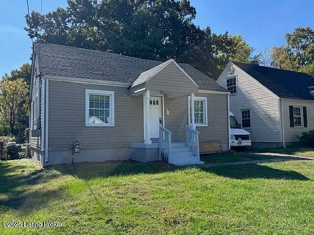 1008 Walter Ave photo 1