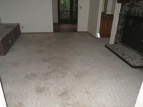 4th image of 11628 325th Ave NE