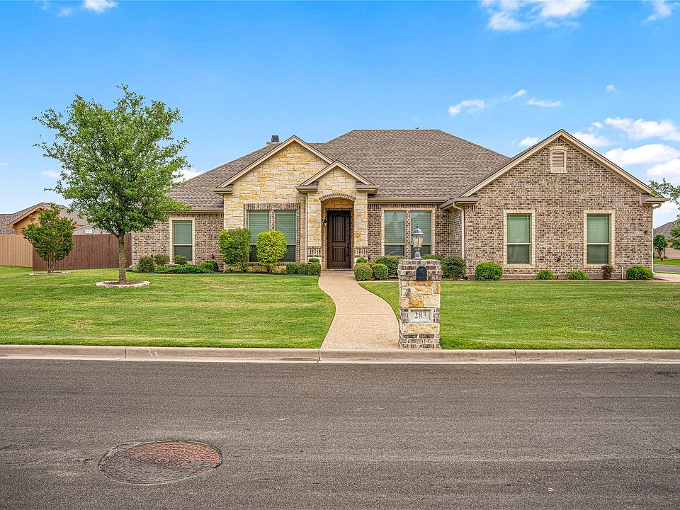 1st image of 283 Briarleaf Cir