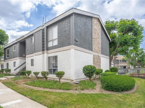 2803 S Fairview St Unit C, Santa Ana, CA 92704