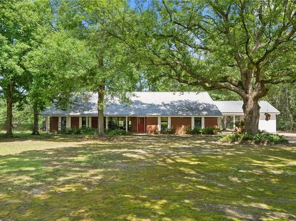 21222 Spring Clover Ln, Covington, LA 70435