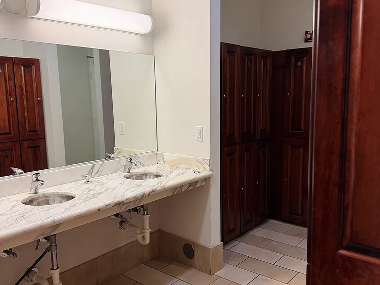 6917 Collins Ave #411 — Photo 22