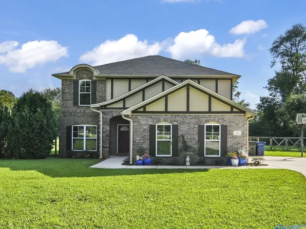 100 Gristmill Rd, Huntsville, AL 35811