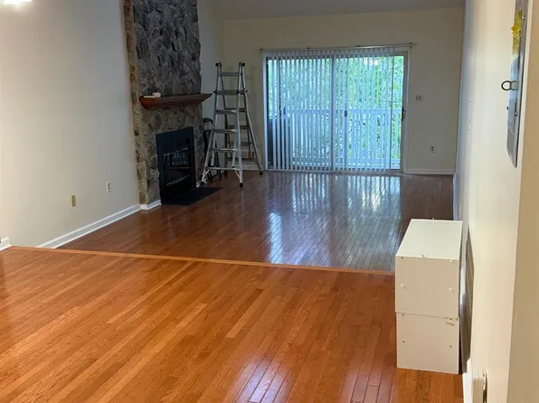 2406 Jesse Way #24, Piscataway, NJ 08854
