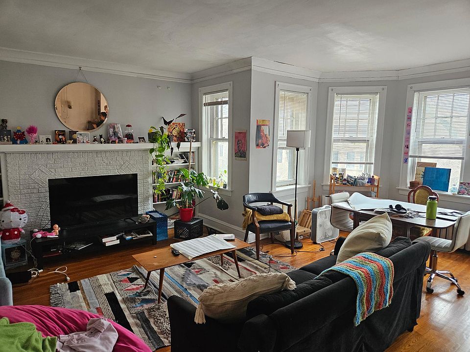 1st image of 5407 S Drexel Ave #1S