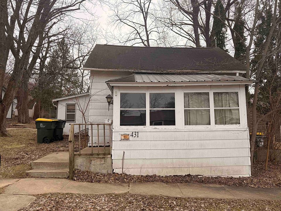 1st image of 431 E South St