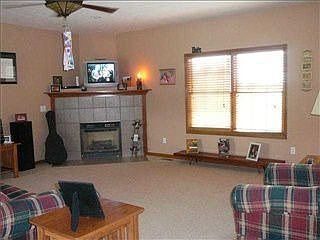 5th image of 3311 Country Meadow Ln