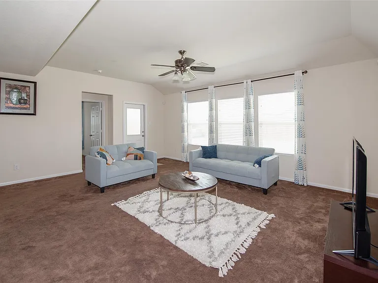 2384 Elm Crossing Trl — Photo 13