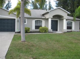 223 SE 23rd Ter, Cape Coral, FL 33990