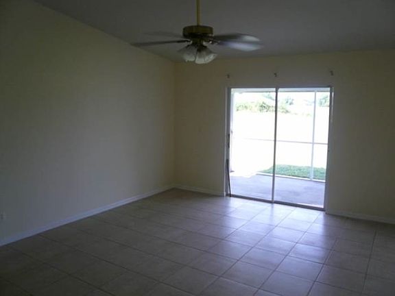 2nd image of 1102 Gretchen Ave S