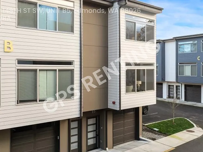 5020 148th St SW #B5 — Photo 34