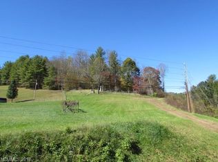 00 Jacks Creek Rd, Burnsville, NC 28714