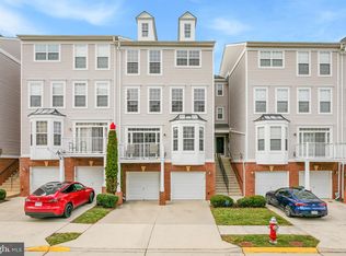 2512 Einstein St #264, Herndon, VA 20171