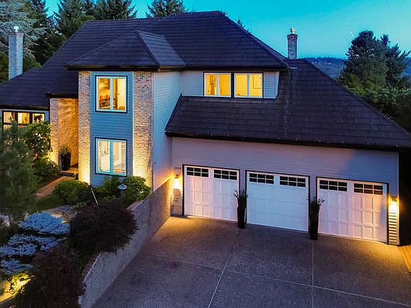 2nd image of 3330 Barrington Dr