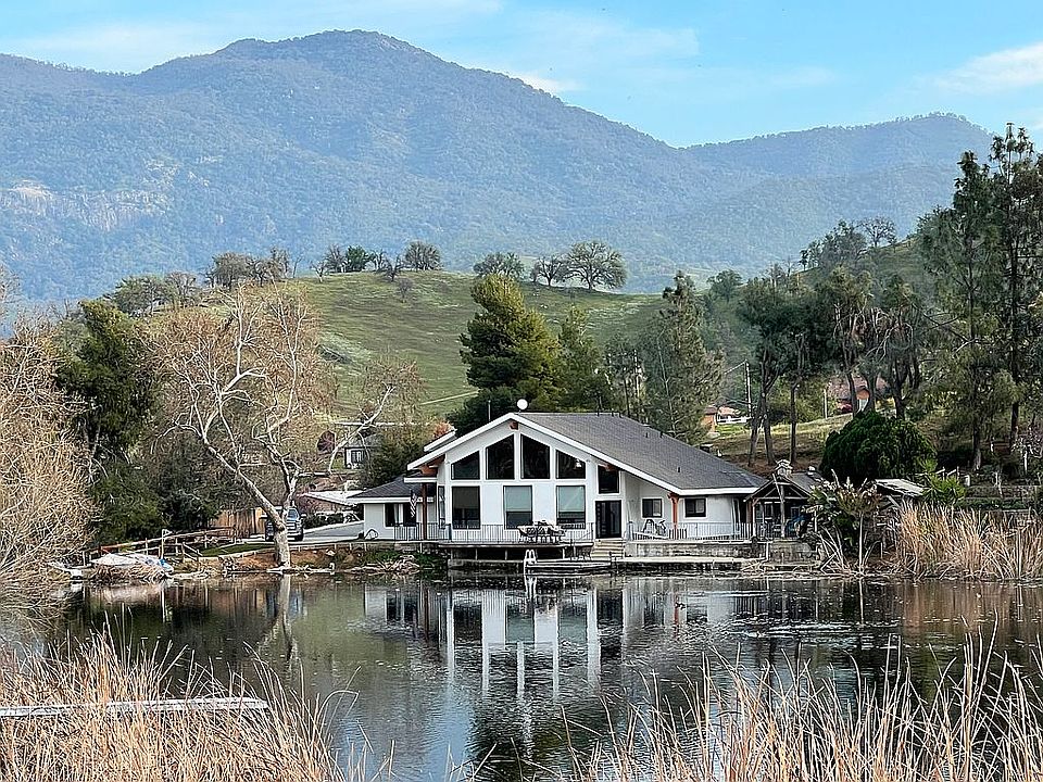 1st image of 34784 Bogart Dr