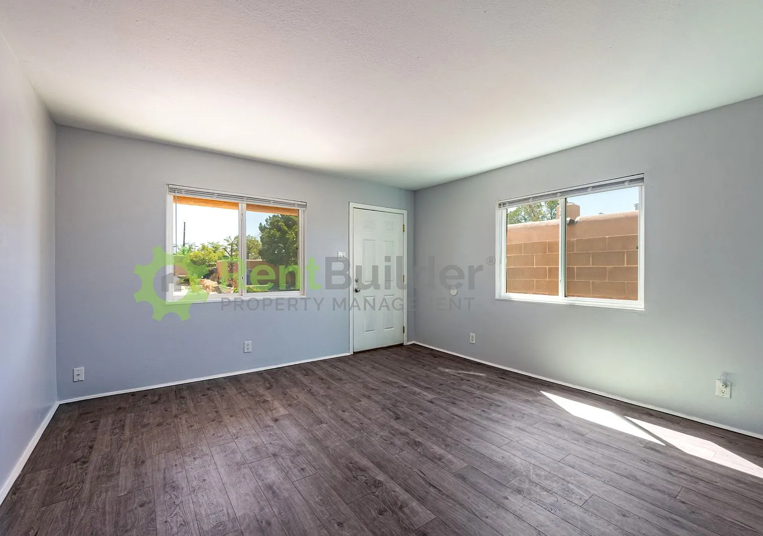 3 bed, 2.0 bath, 1680 sqft, $1,795 — Photo 4
