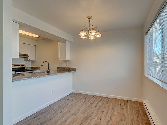3rd image of 141 SW 6th Ave APT C1