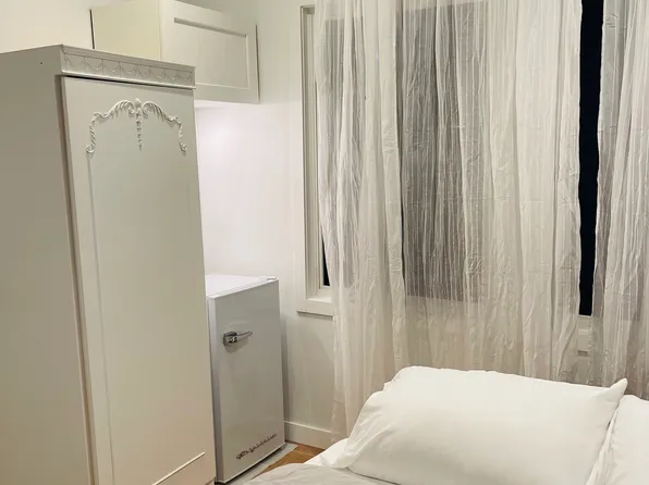 36 N Claremont St APT 1, San Mateo, CA 94401