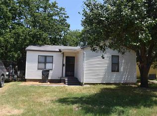 1208 A St SE, Ardmore, OK 73401