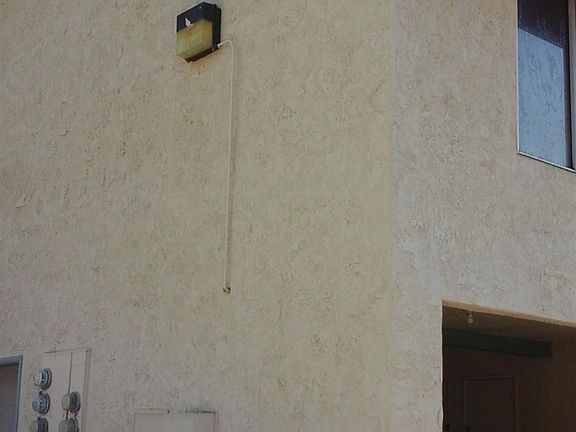 4th image of 1725 W Olive Ave