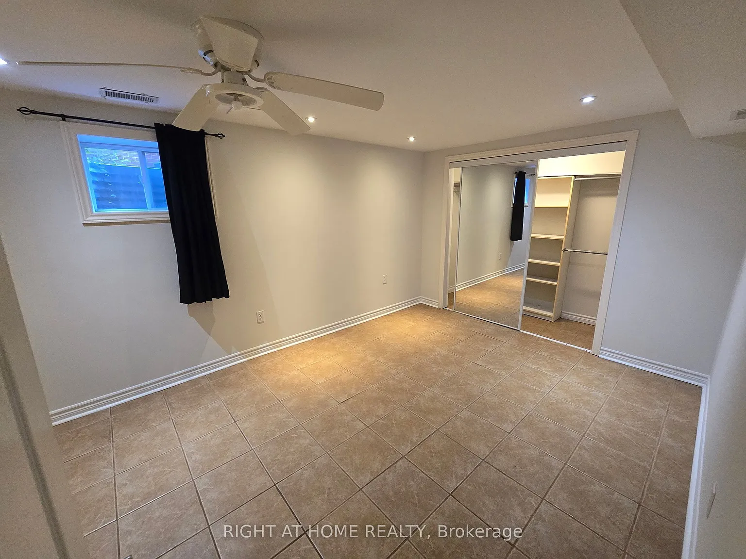 2 bed, $2,450 — Photo 3