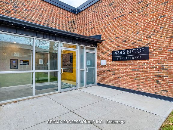 2nd image of 4345 Bloor St W #51