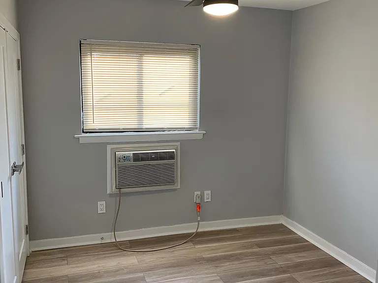 5414-5424 Rising Sun Ave #B5 — Photo 8