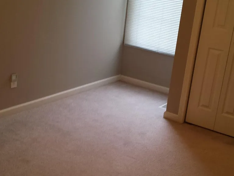 2828 Gill St — Photo 14