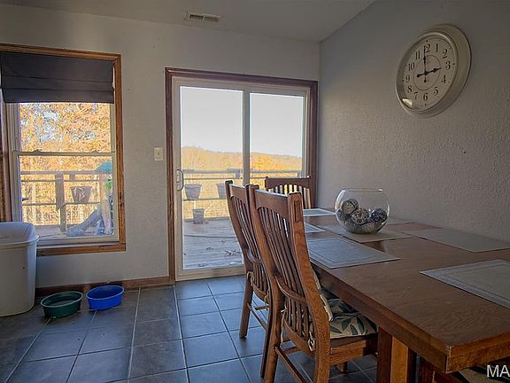 3rd image of 20407 Thunder Ridge Rd