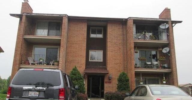 1st image of 9900 Treetop Dr APT 3W