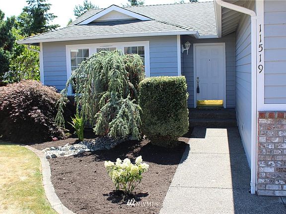 3rd image of 11519 SE 308th Pl