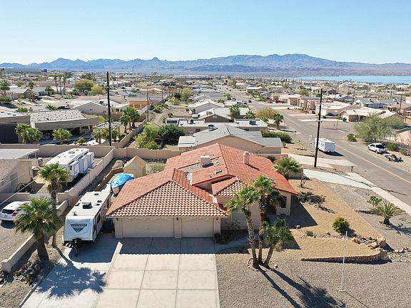 2nd image of 2080 Palo Verde Blvd N