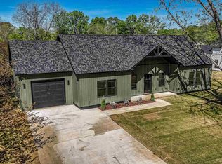 112 Whitt St, New Hope, AL 35760