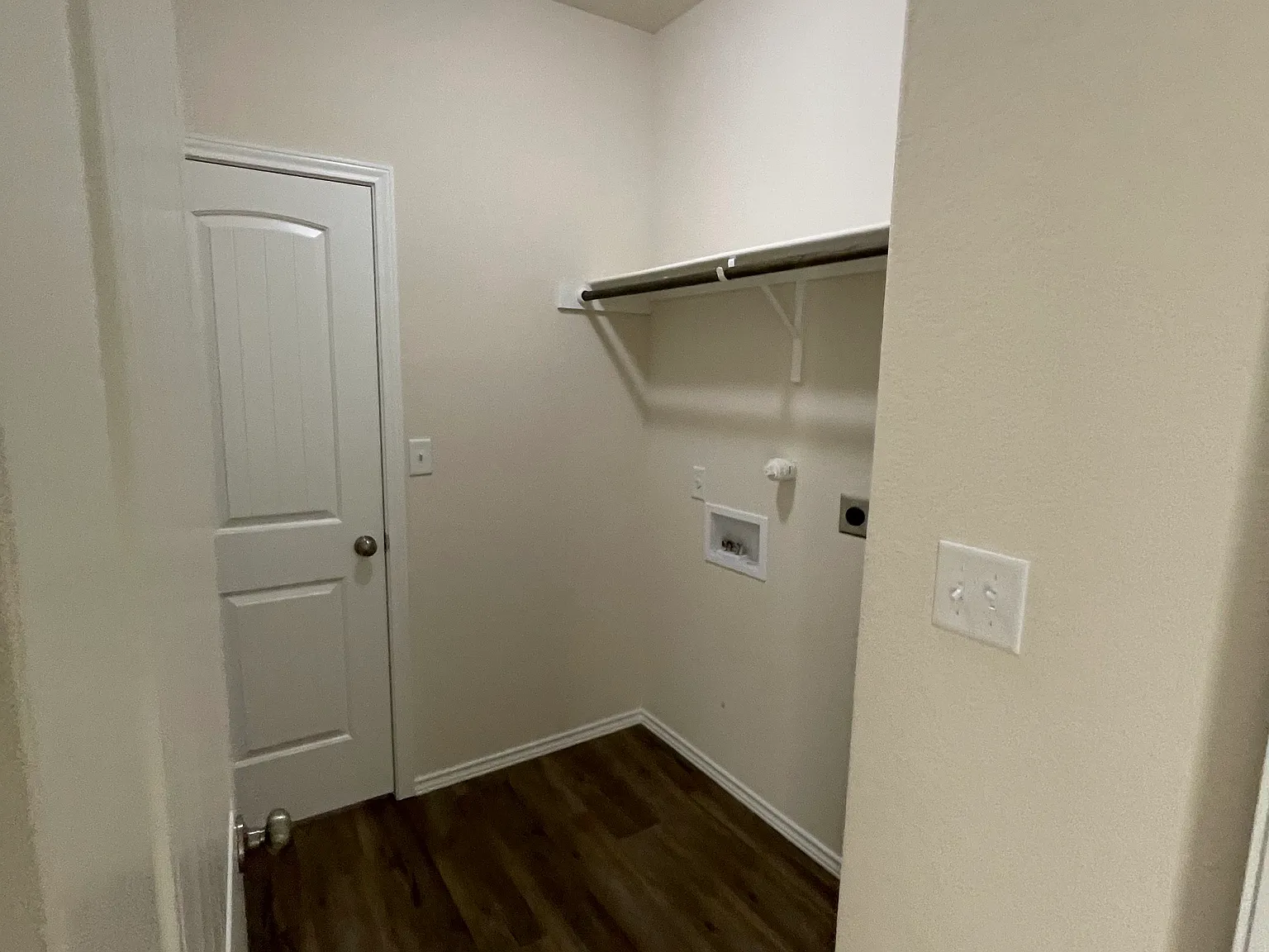 3 bed, 1205 sqft, $1,750 — Photo 4