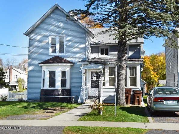 20 Central Avenue, Ravena, NY 12143