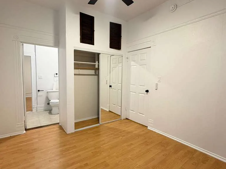 6028 Barton Ave #6028 — Photo 7