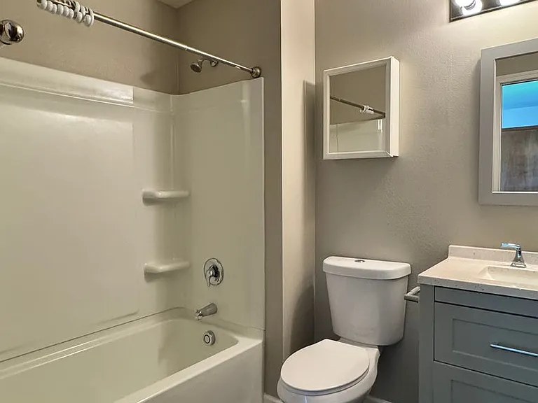 4957 Pear Butte Dr — Photo 16