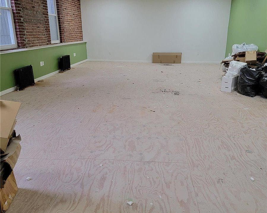 1st image of 21702 Jamaica Ave #2