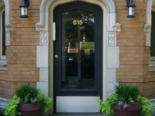 1st image of 615 W Washington Blvd #3S